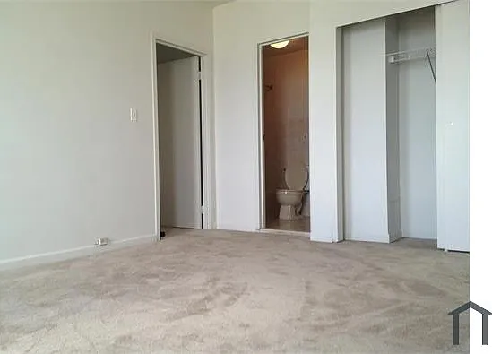 2 bed, $2,997 — Photo 4