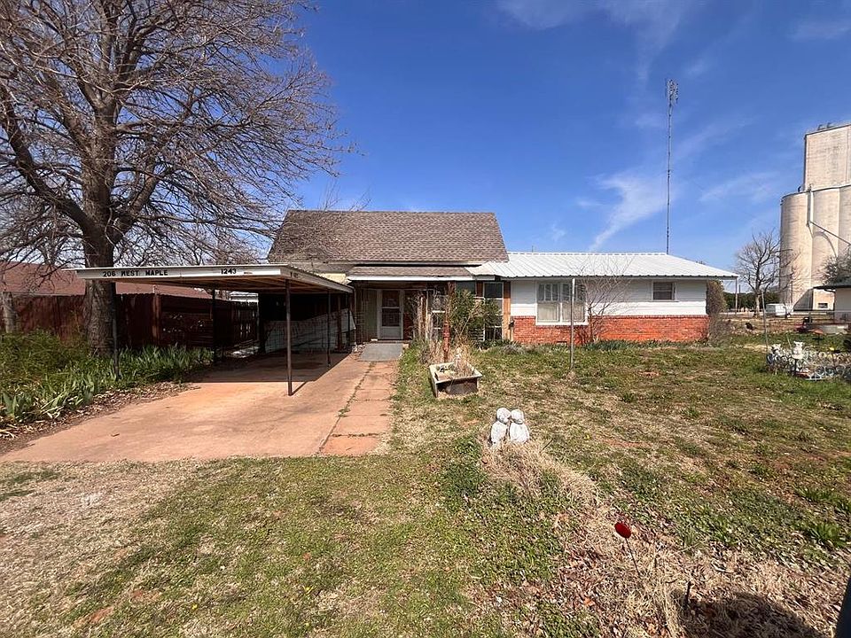 1st image of 1243 Maple St