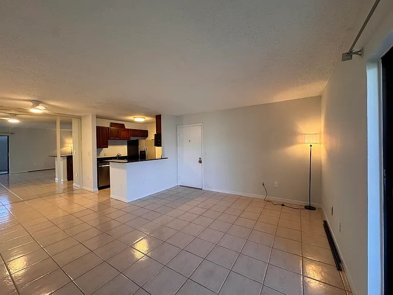 809 NE 199th St #105-7 — Photo 23