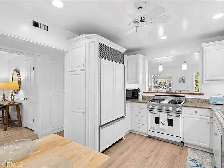 117 Amethyst Ave — Photo 15