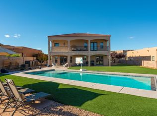 6714 Oersted Rd NE, Rio Rancho, NM 87144