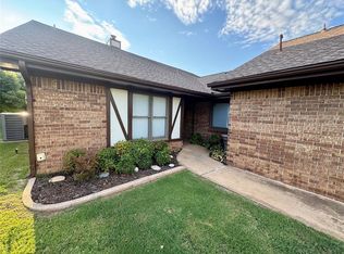 3224 Pondridge Rd, Chickasha, OK 73018