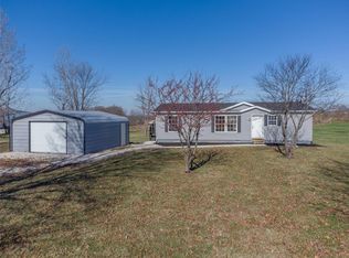 1407 Highway V, Elsberry, MO 63343