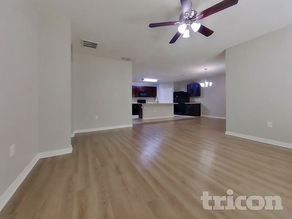 3rd image of 2449 Valhalla Dr