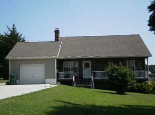 3331 High Sea Dr, Greenbackville, VA 23356