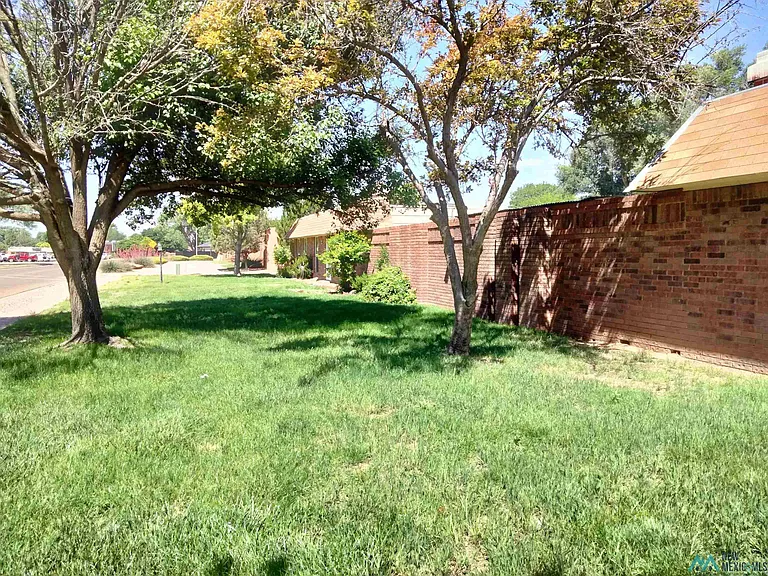 1408 Colonial Pkwy — Photo 3