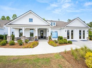 106 Sandy Bend Dr, Richmond Hill, GA 31324