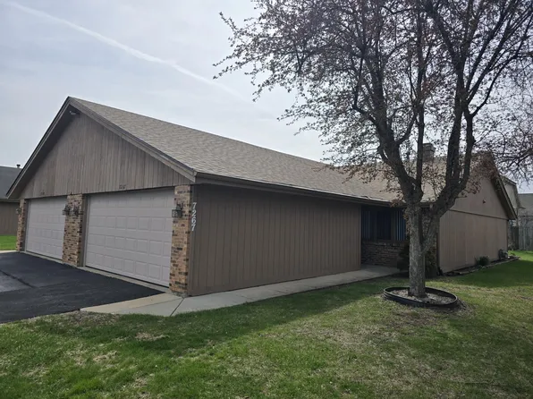7267 Colosseum Dr, Rockford, IL 61107