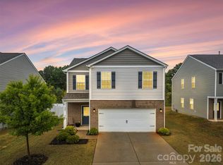 225 Final Stretch Ln, Clover, SC 29710