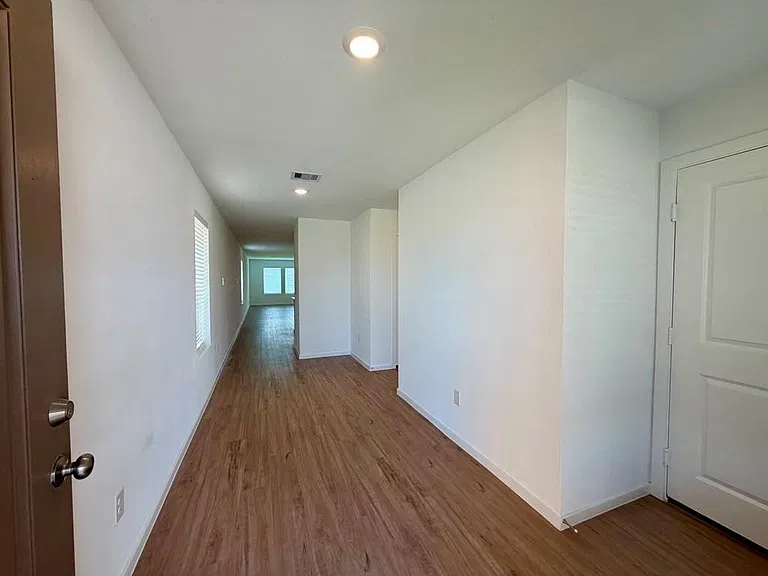 3056 Ash Ray Dr — Photo 4
