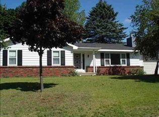 1025 Atkins Rd, Petoskey, MI 49770