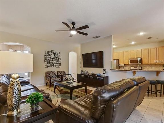 3rd image of 5565 Crepe Myrtle Cir