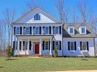 2330 Mitchells Mill Dr, Midlothian, VA 23112