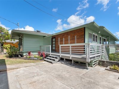 2285 Makanani Dr, Honolulu, HI, 96817