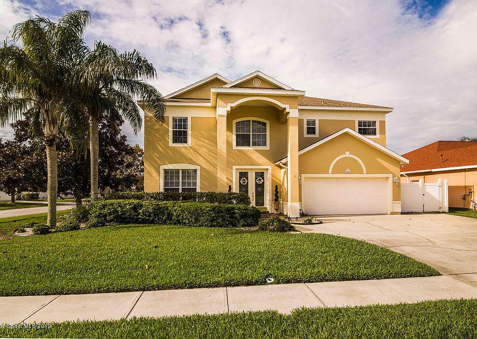 1st image of 417 Stonehenge Cir