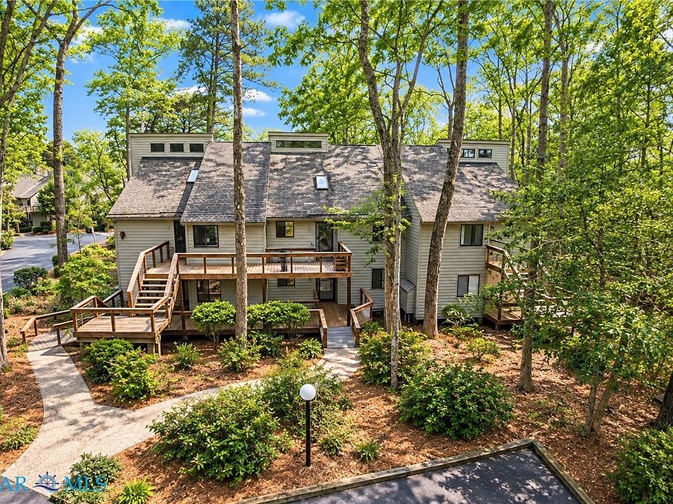1st image of 50 Villa Ridge Dr #7-E