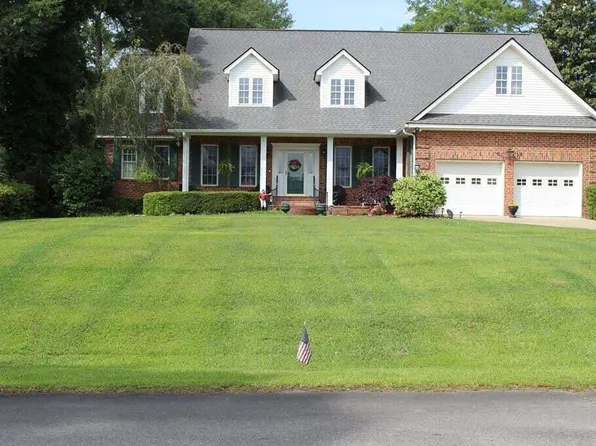 472 Santee Dr, Santee, SC 29142