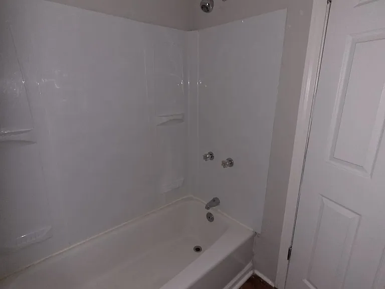 64 Gorham Ave #3 — Photo 6
