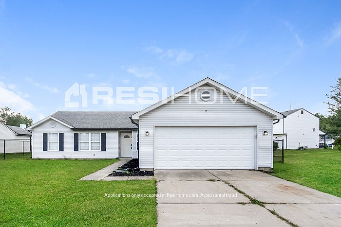 1st image of 3302 Moccasin Ct