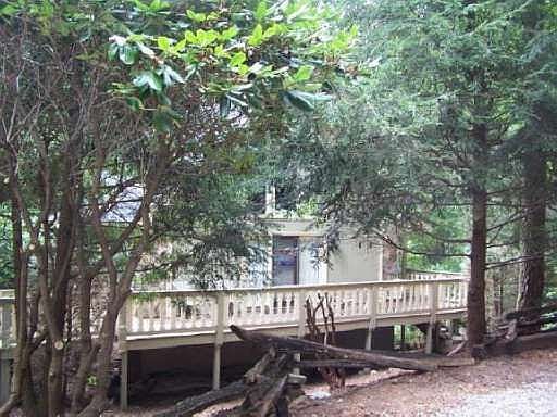 3rd image of 374 W Sugarbush Dr