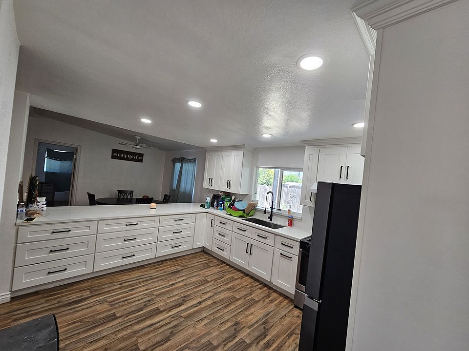1st image of 207 San Luis Dr