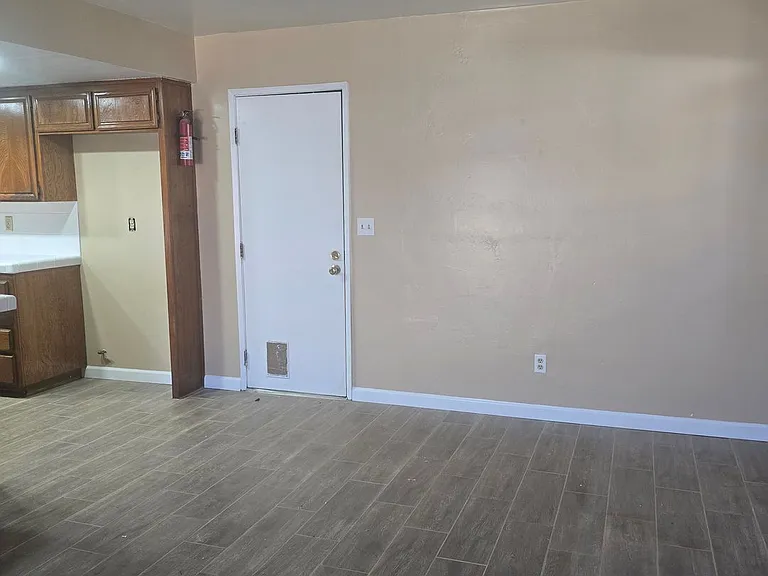 4612 Posada Ave — Photo 3