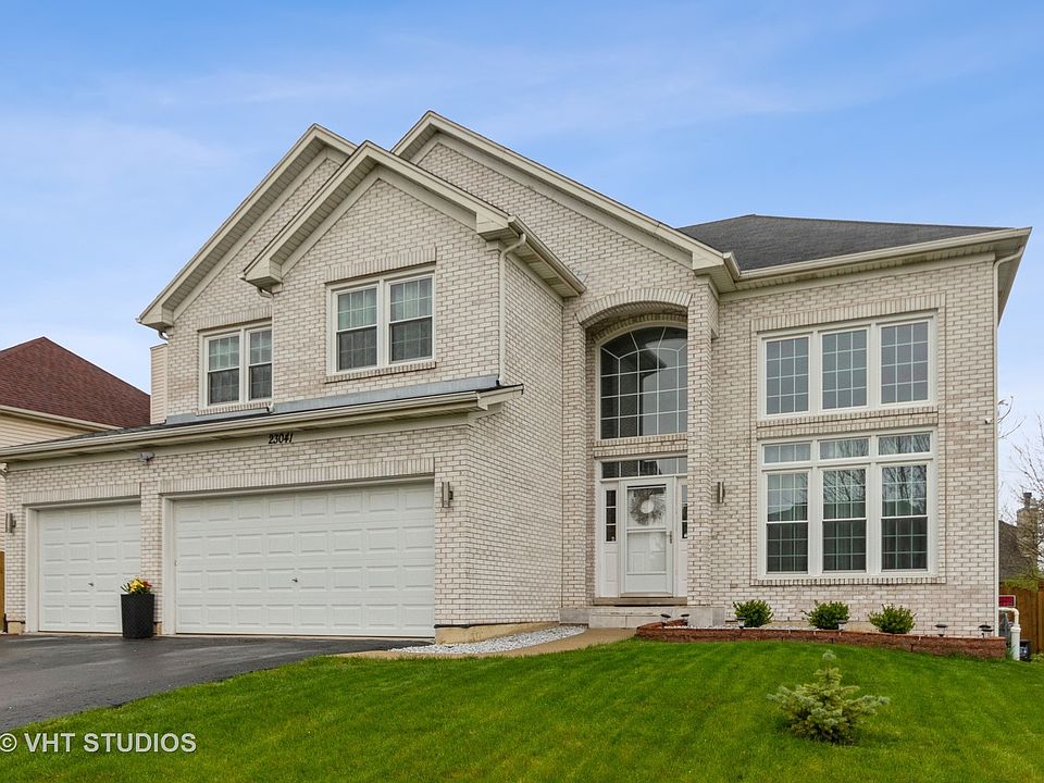 1st image of 23041 Benet Ln