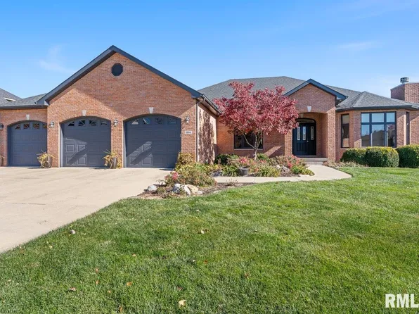 204 Grindstone Rd, Chatham, IL 62629