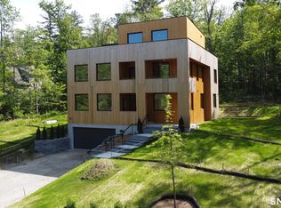 205 E Hyerdale Dr, Goshen, CT 06756