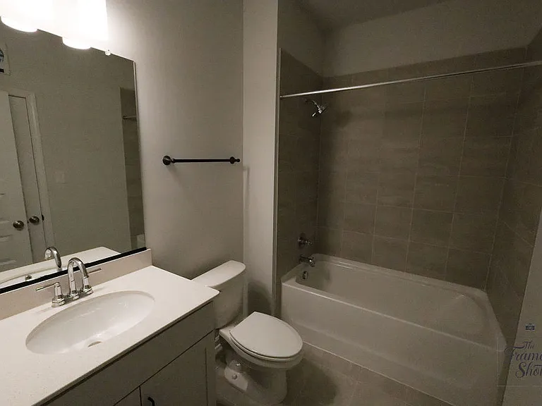 13819 Riverlight Dr — Photo 4