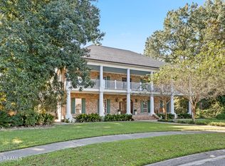 101 Farmington Dr, Lafayette, LA 70503
