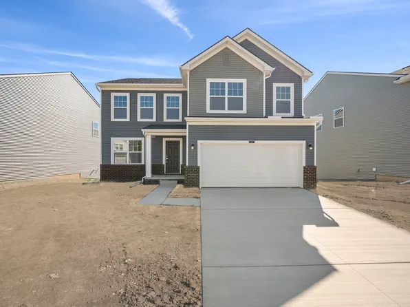 412 Hidden Riv W, Holly, MI 48442