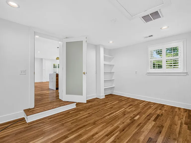 1118 Browning Rd — Photo 24