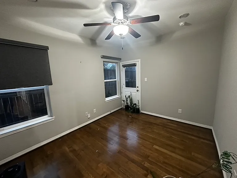 1621 Shearn St — Photo 9