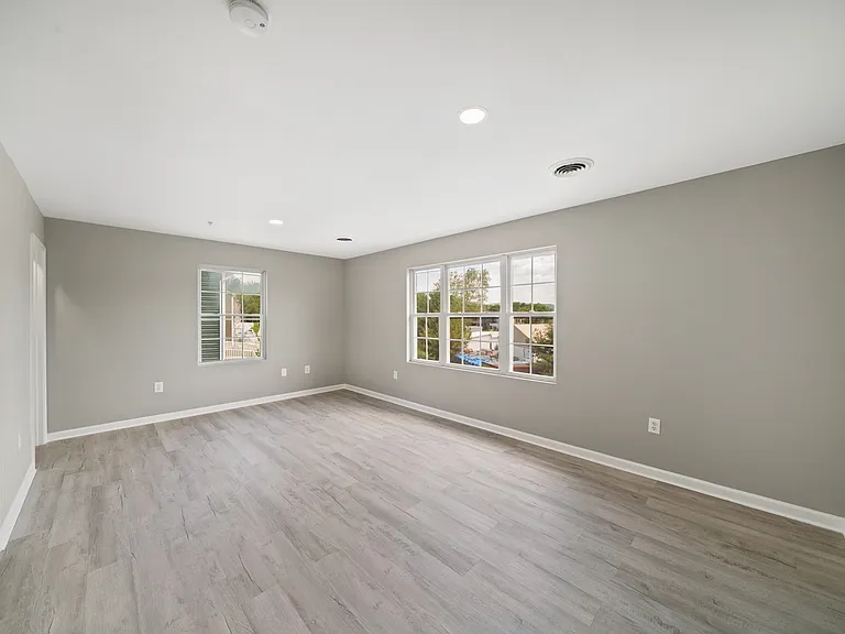 170 N Altamont Ave #170 — Photo 12