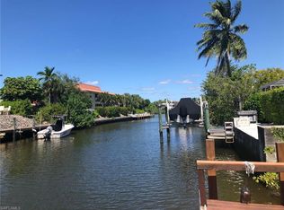1180 Sandpiper St, Naples, FL 34102