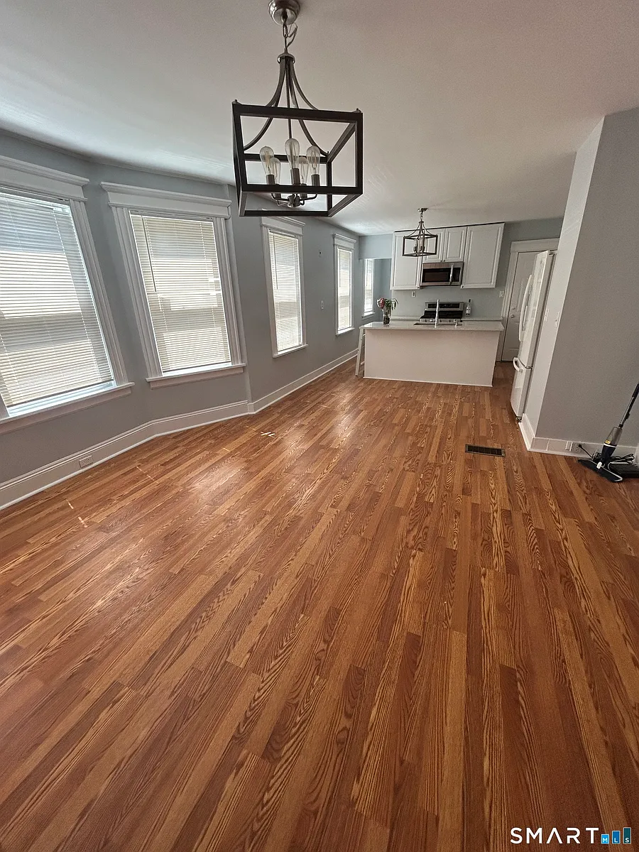 Building Photo - 273 Judson Pl #1