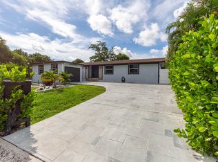 3834 Mackinac Rd, Lake Worth, FL 33462