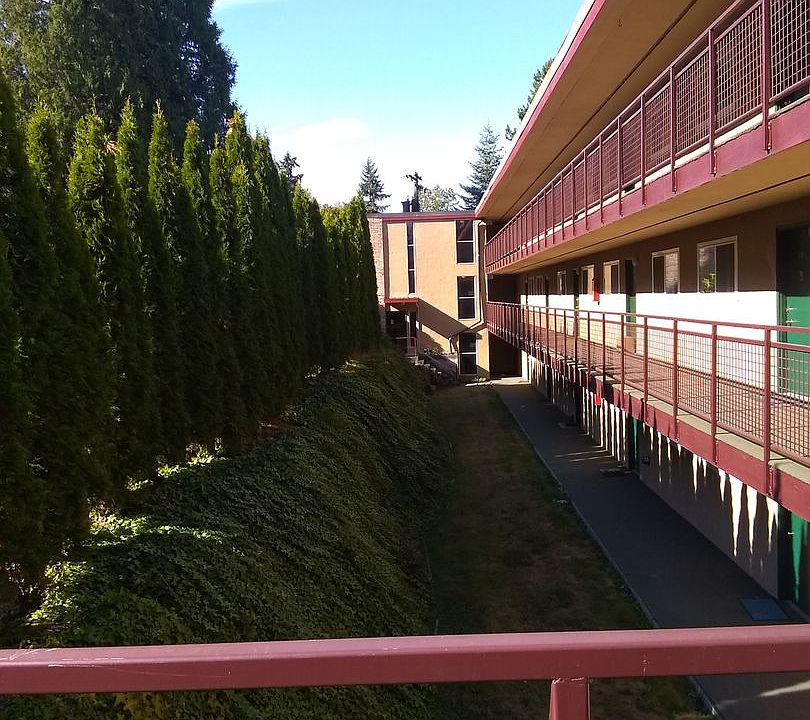 Mercer Manor Apartments 2717 76th Ave SE Mercer Island WA Zillow