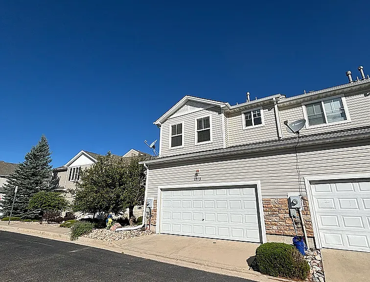 1713 Reilly Grv — Photo 14