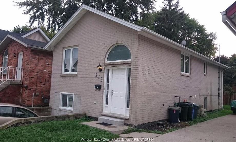 1st image of 215 Rankin Ave