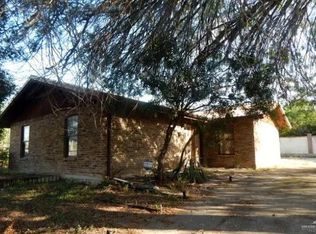 5222 Pety Ln, Zapata, TX 78076