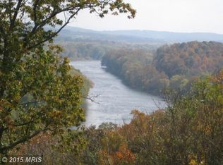76 Coon Hollow Ln, Hedgesville, WV
