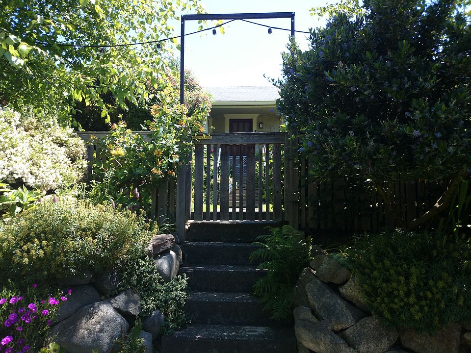 2nd image of 7526 28th Ave NW