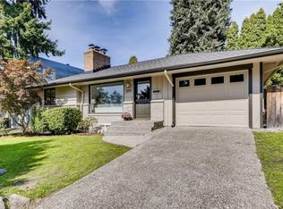 102 NW 43rd St, Seattle, WA 98107