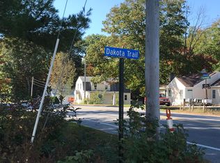 10 Dakota Trl, Topsham, ME 04086