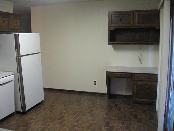 4th image of 1803 Denholm Dr