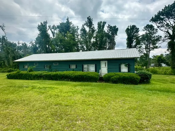 662 Newsome Rd, Vidalia, GA 30474
