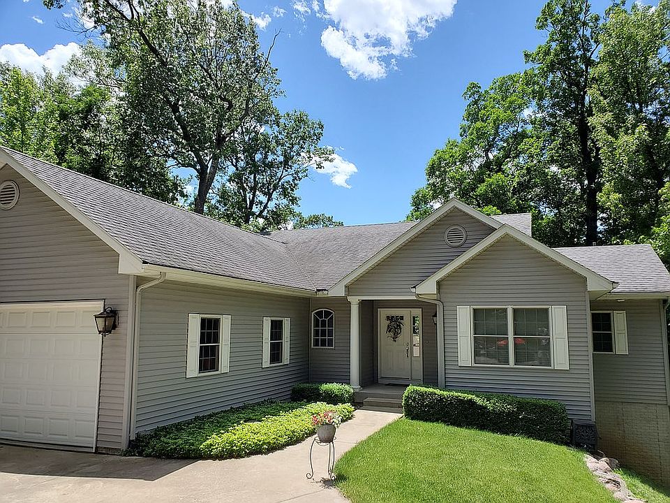 1st image of 299 Red Oak Ct