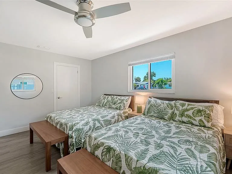 1302 Mango Ave — Photo 36